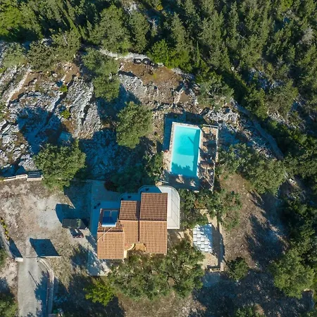 Villa Agnanti *
